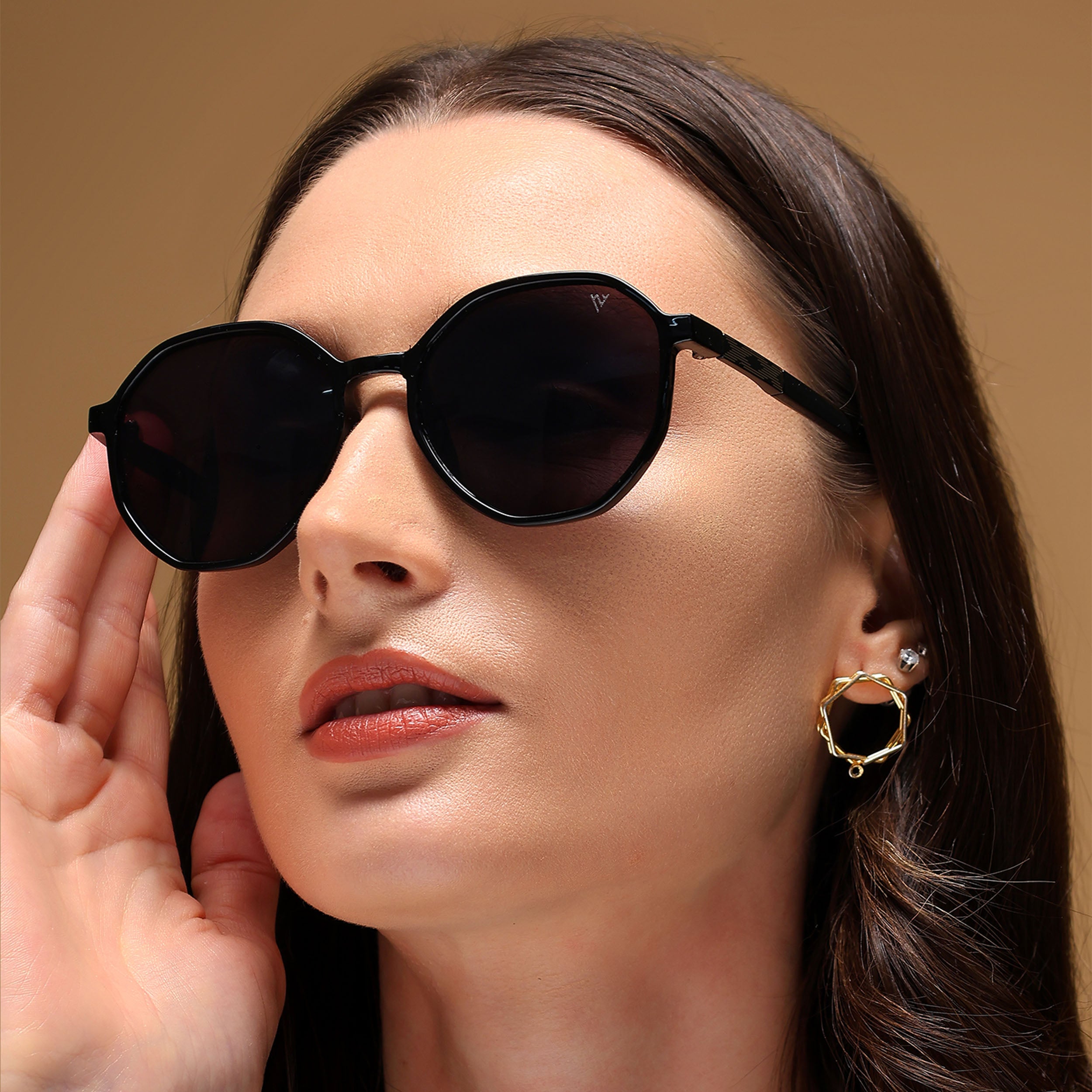 Black Round Sunglasses - MG4246