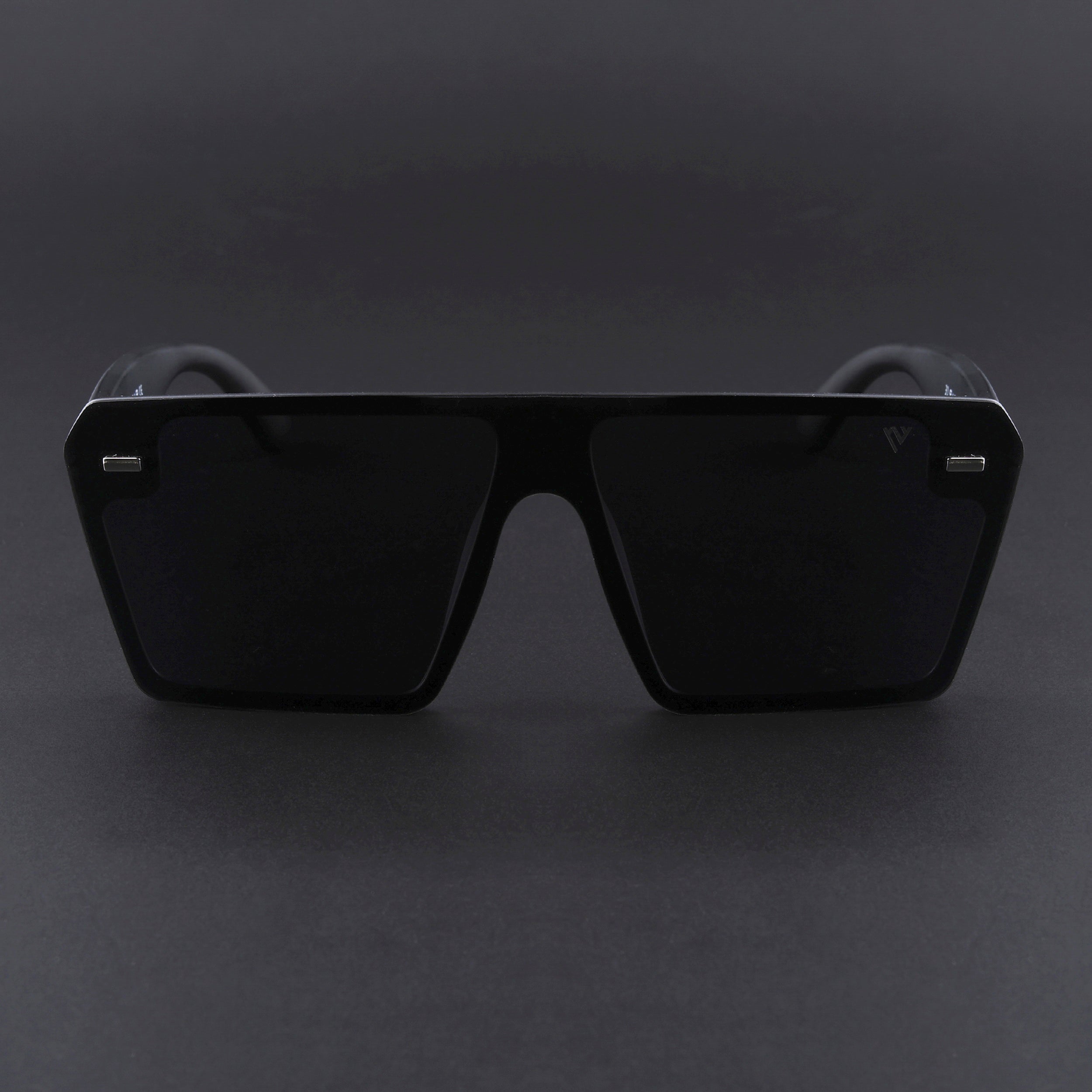 illume | Matte Black Polarized Wayfarer Sunglasses - PMG3972