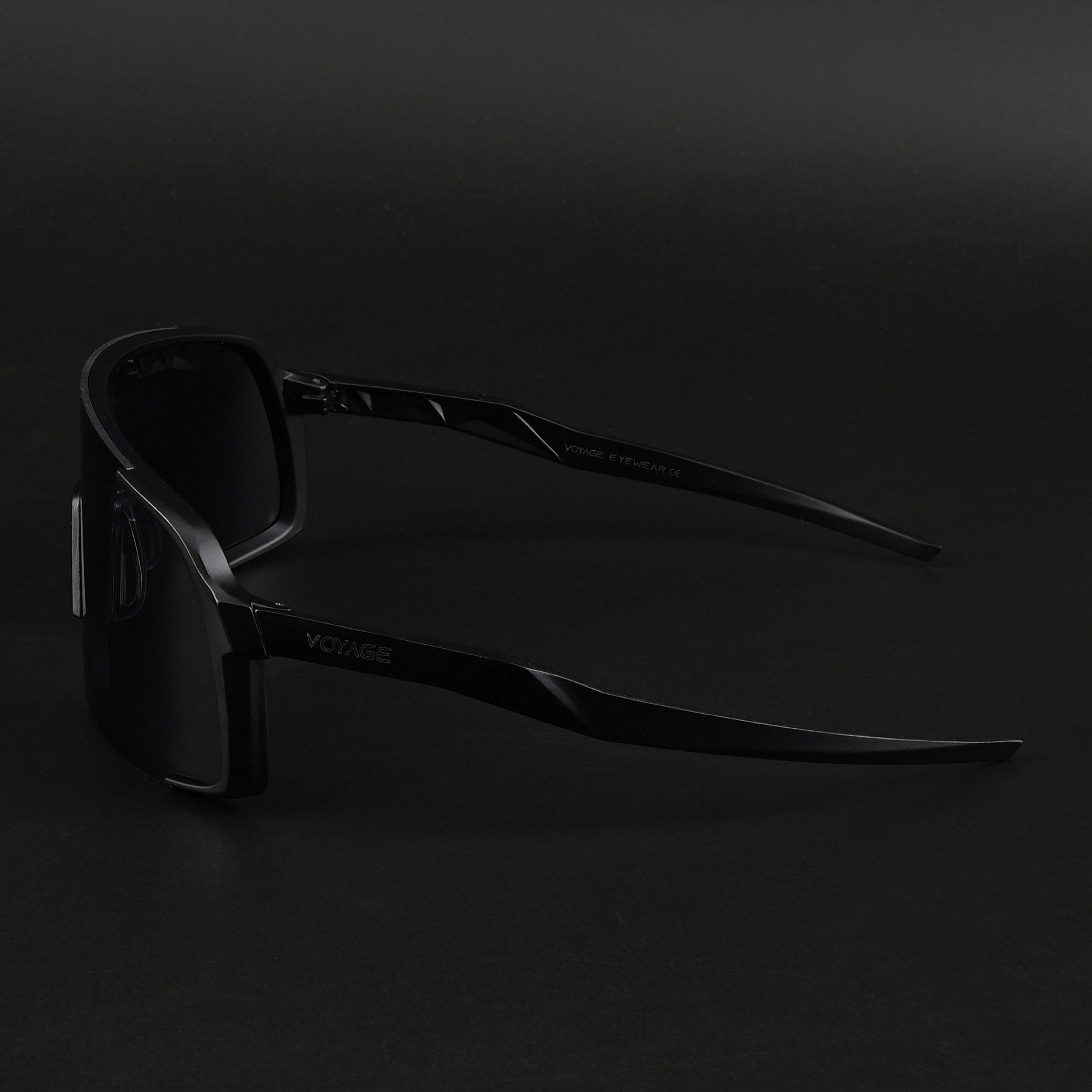 Drift Sunglasses (Black Lens | Black Frame - MG5626)