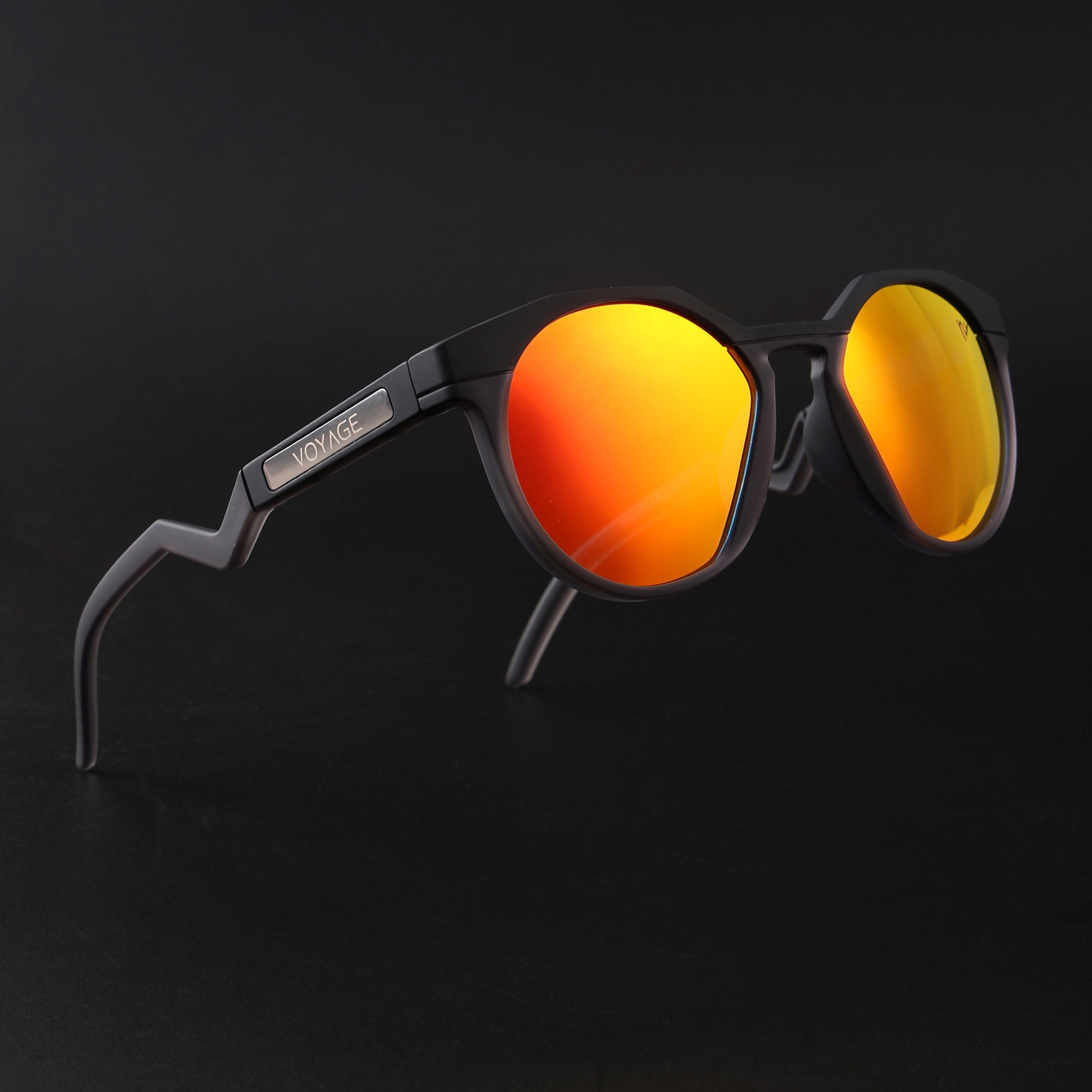 Radar | Black Polarized Sunglasses | Red Lens - PMG6566