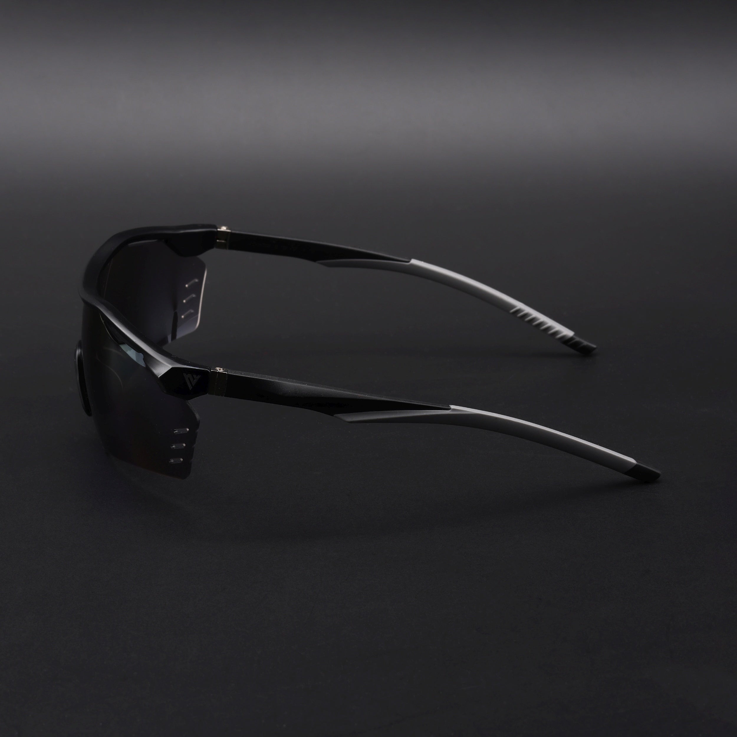 Drift Sunglasses (Multicolor Lens | Black Frame - MG5777)