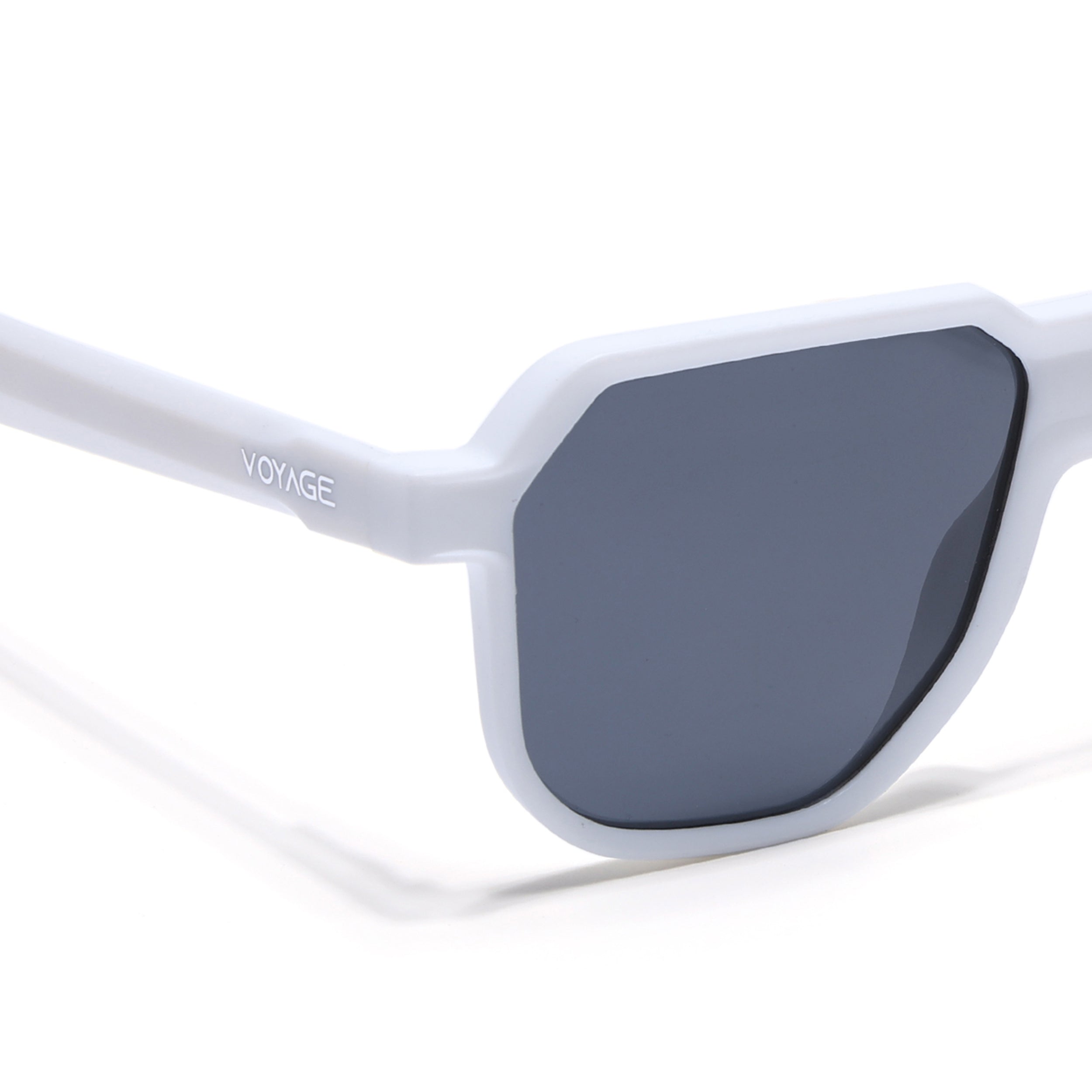 Prizm | White Hexagonal Polarized Sunglasses | Black Lens - PMG6716