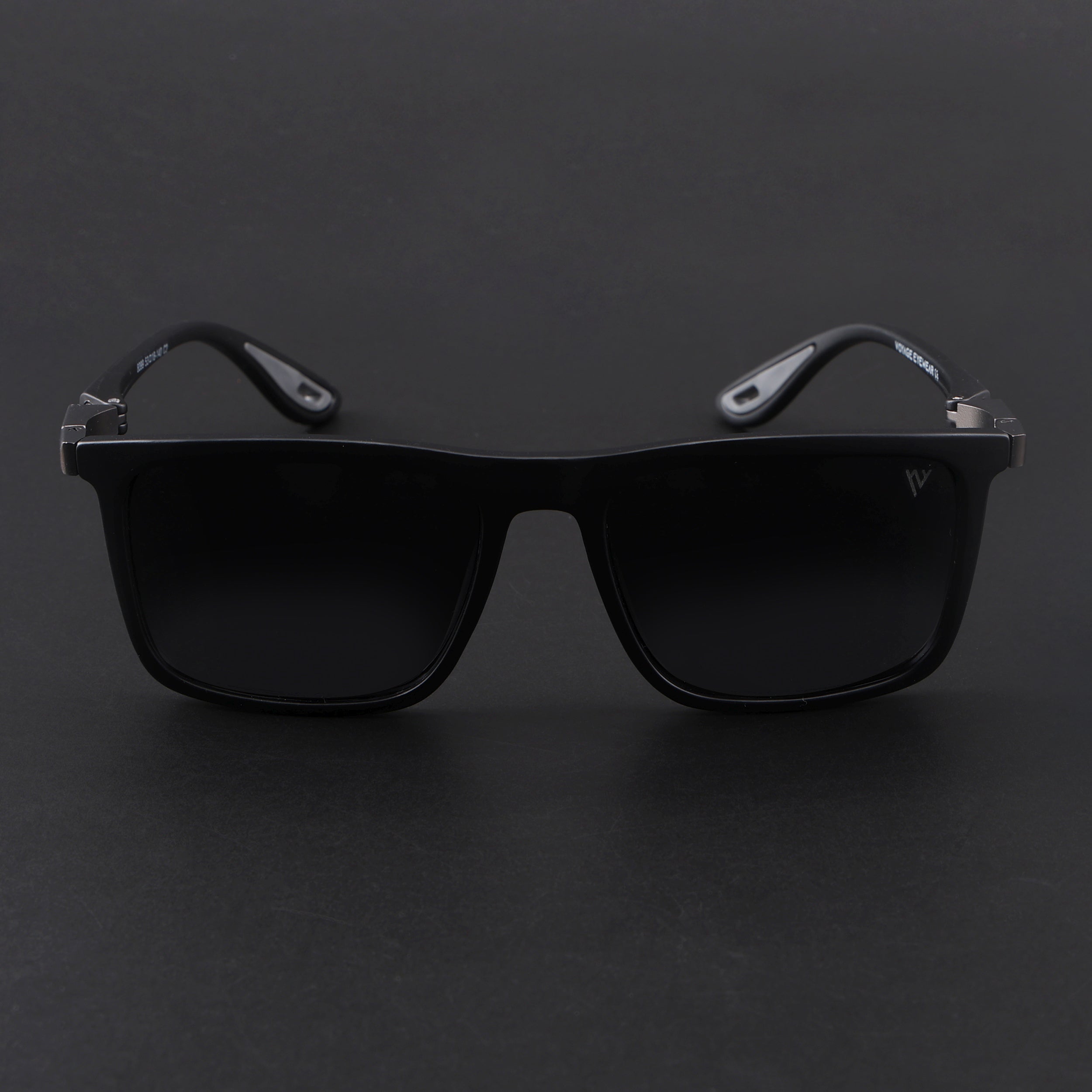 Beast 2.0 | Matt Black Polarized Rectangle Sunglasses | PMG6647