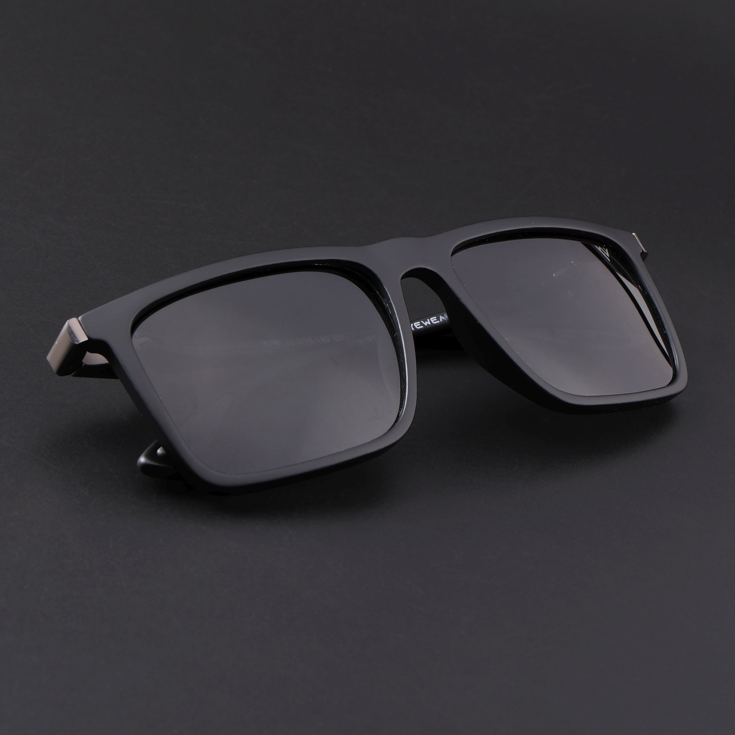 Beast 2.0 | Matt Black Polarized Rectangle Sunglasses | PMG6647