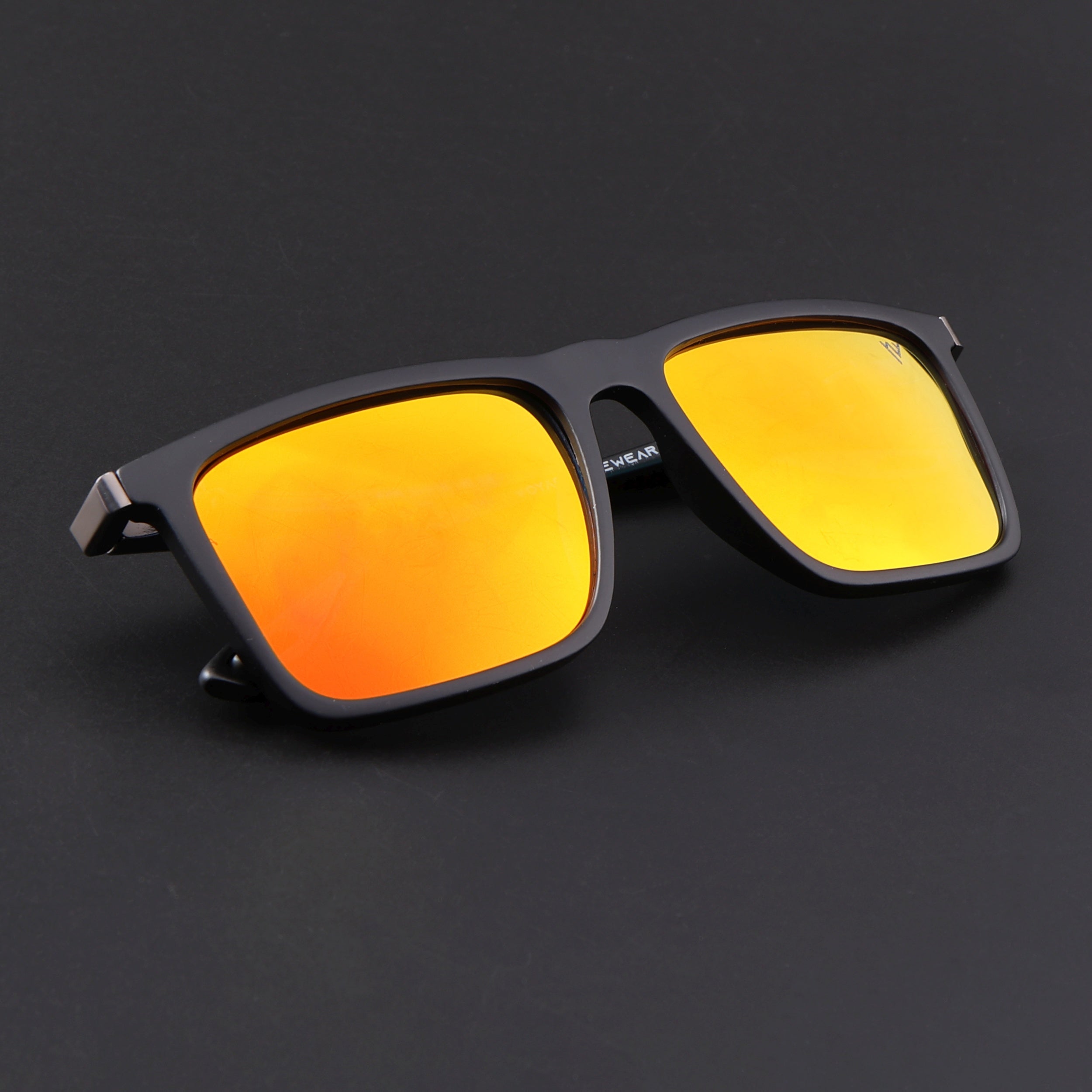 Beast 2.0 | Multicolor Reflector Polarized Rectangle Sunglasses | PMG6651