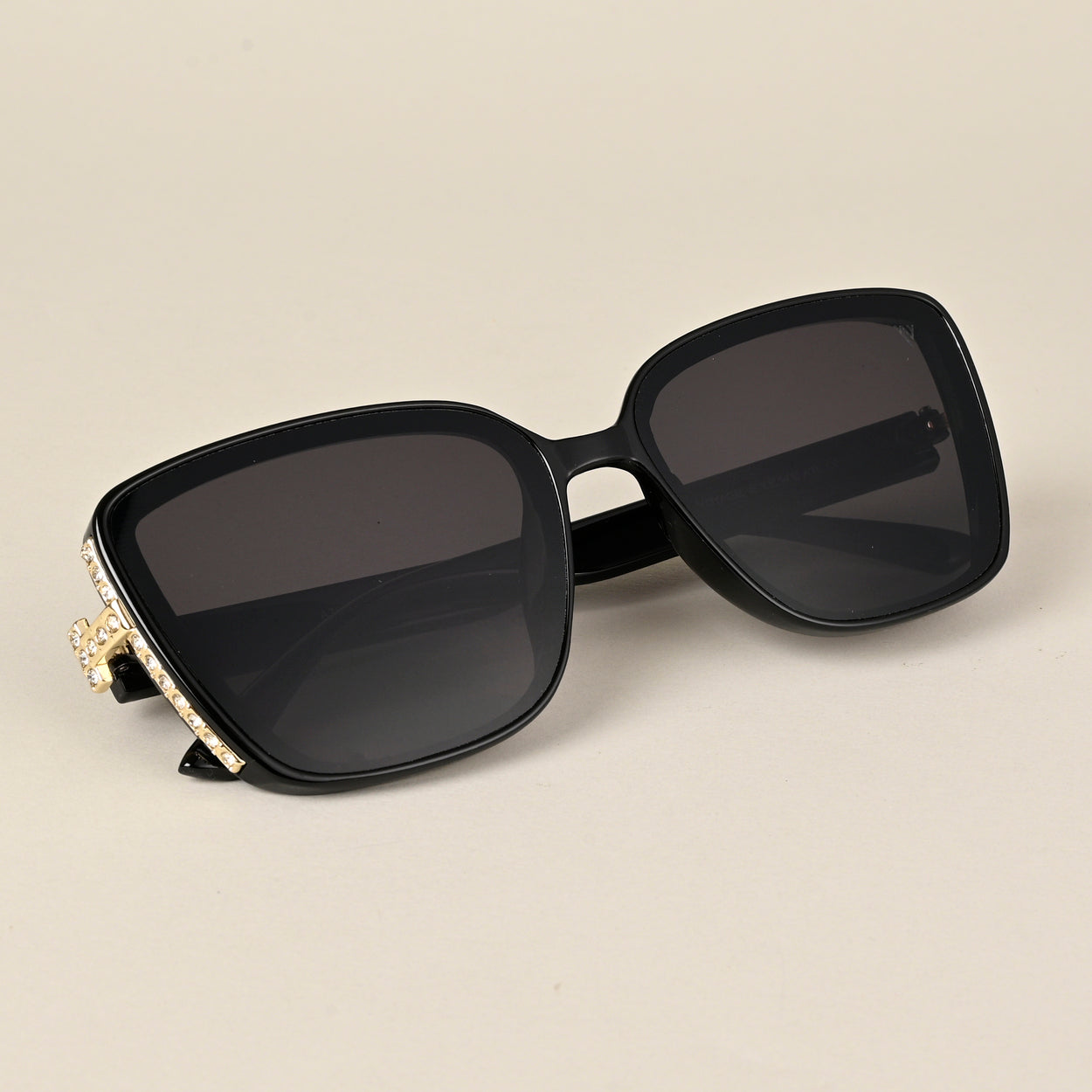 Black Cateye Sunglasses - MG4230