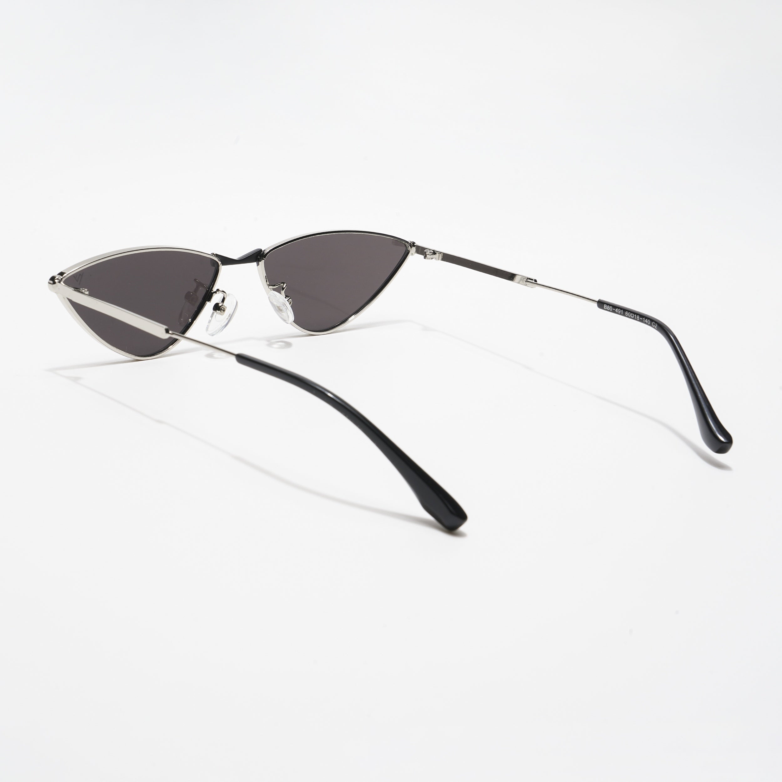 Celeste | Black Cateye Sunglasses MG3439