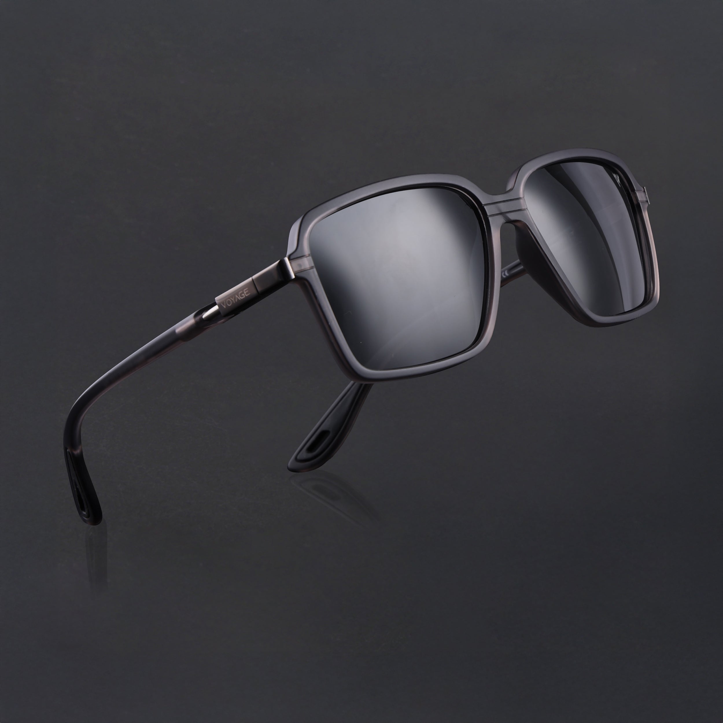 Hydra | Grey Polarized Rectangle Sunglasses | PMG6655