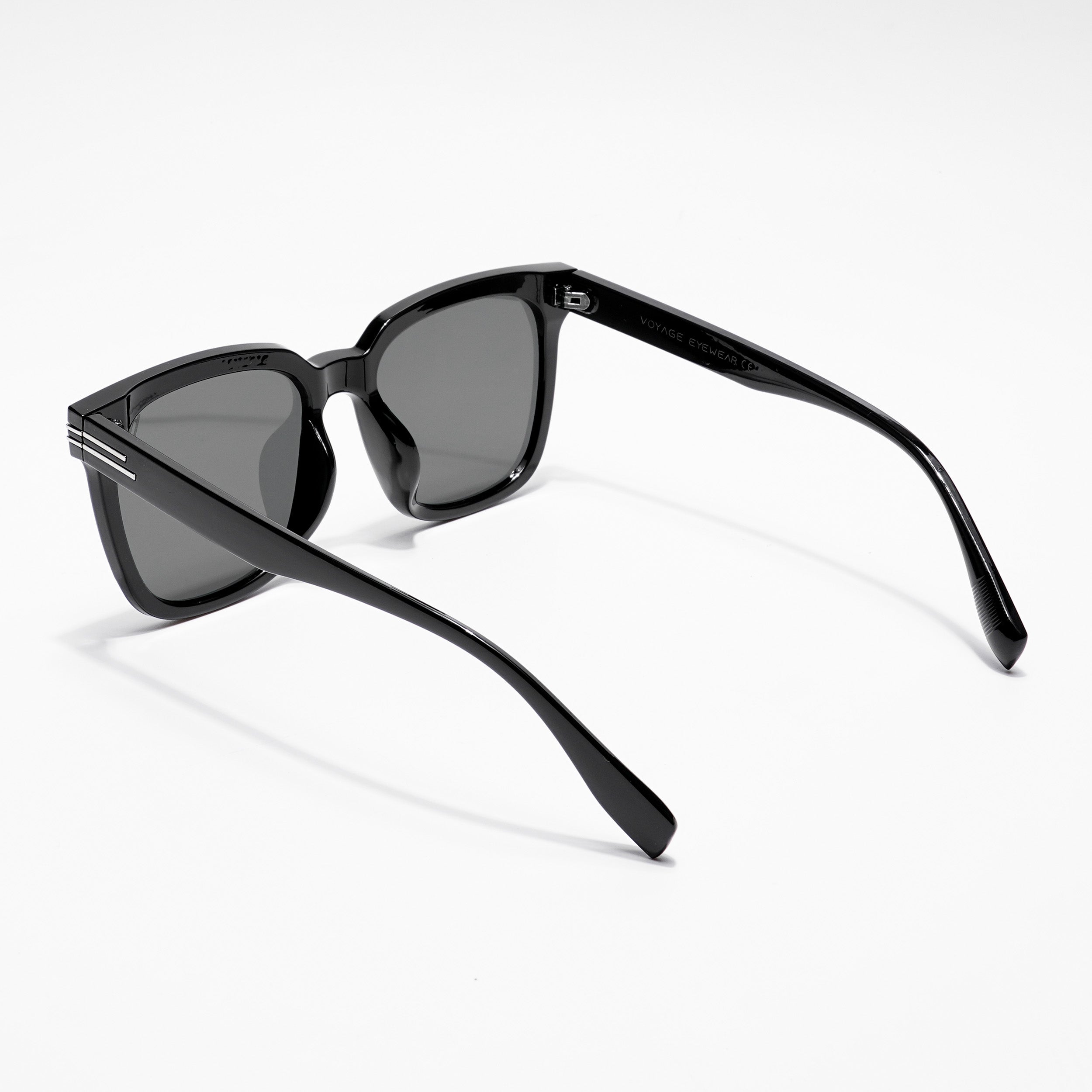 Voyage Z Black Wayfarer Rimmed Sunglasses MG3632