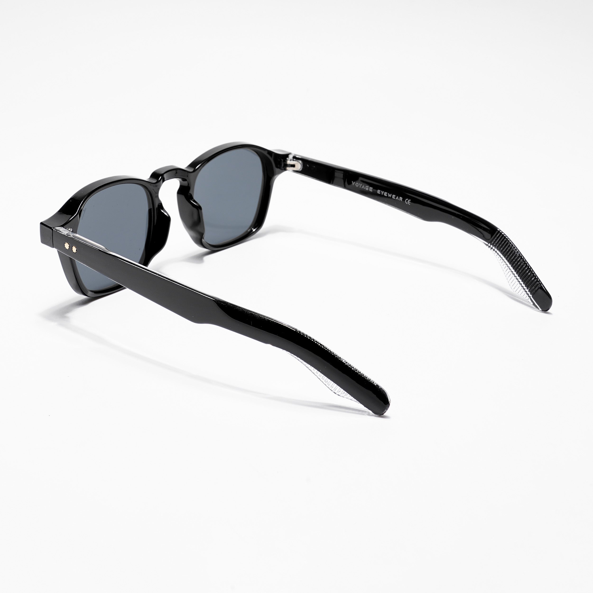 Voyage Black Round Sunglasses - MG3808